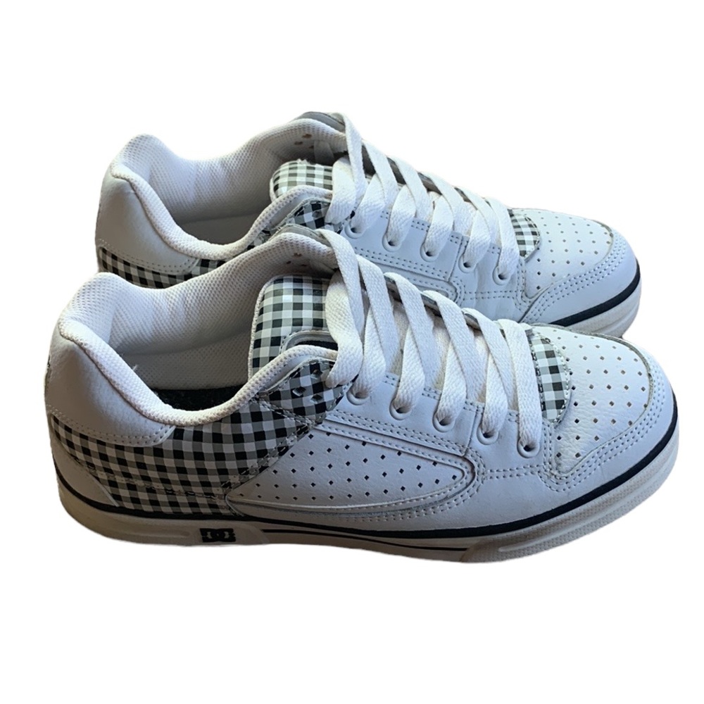 DC Vintage Score White Gingham Shoes, size 8